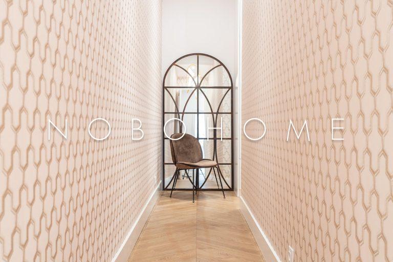 Hallway of a luxury apartment in Barcelona