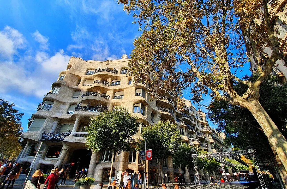 Stunning houses for sale in Eixample Right